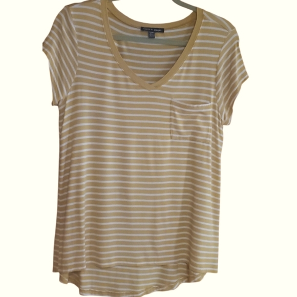 Cable & Gauge Cap Sleeve V-neck Tee With Mustard And White Stripes Size Medium - Picture 1 of 12